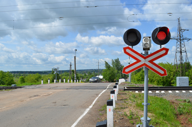 Ремонт железнодорожного переезда. Ремонт железнодорожного переезда.